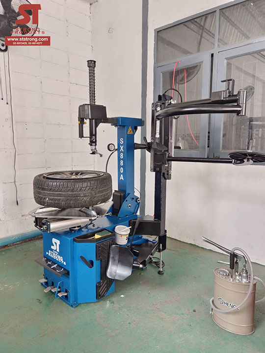 วิทยาลัยเทคโนโลยีกรุงธน เขตบางแค กรุงเทพฯ 2